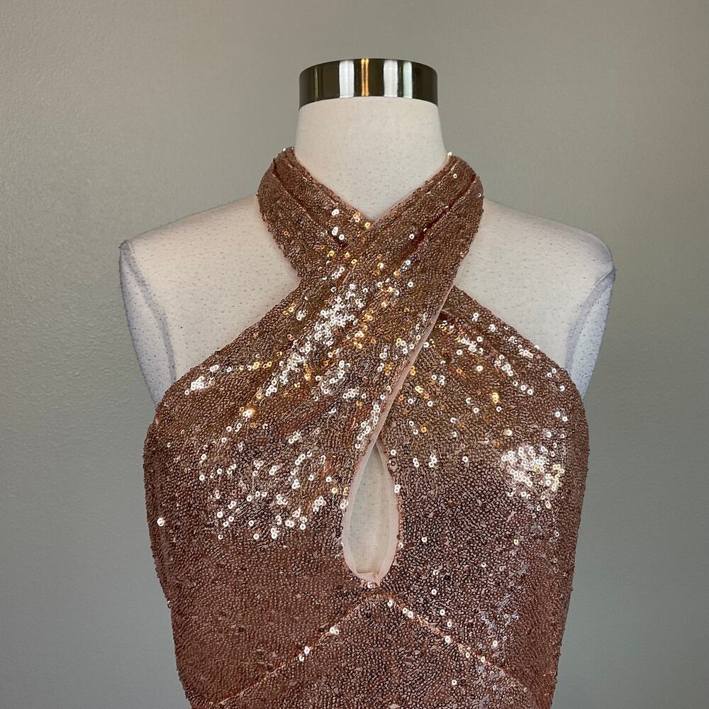 AQUA Rose Gold Column Gown Sequined Backless Cut Out Halter Dress Size Medium - Picture 9 of 13